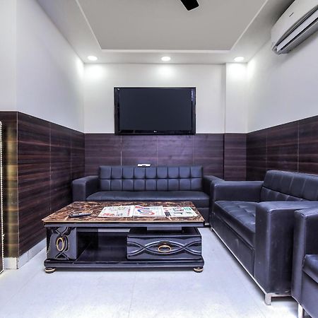 Hotel Aerostar Gold - Opposite Max Healthcare Delhi  Exterior photo